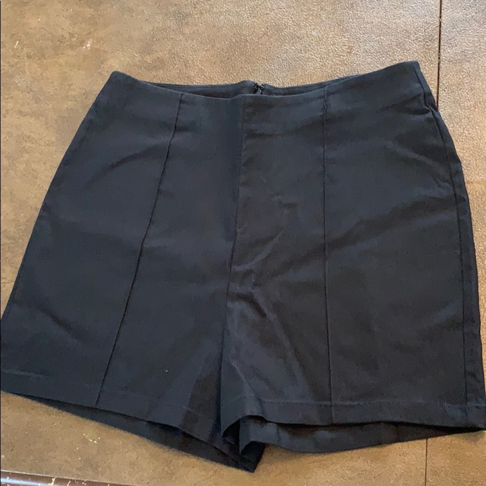 Forever 21+ black shorts